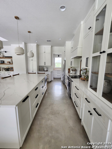 Listing photo id 8 for 620 Windway