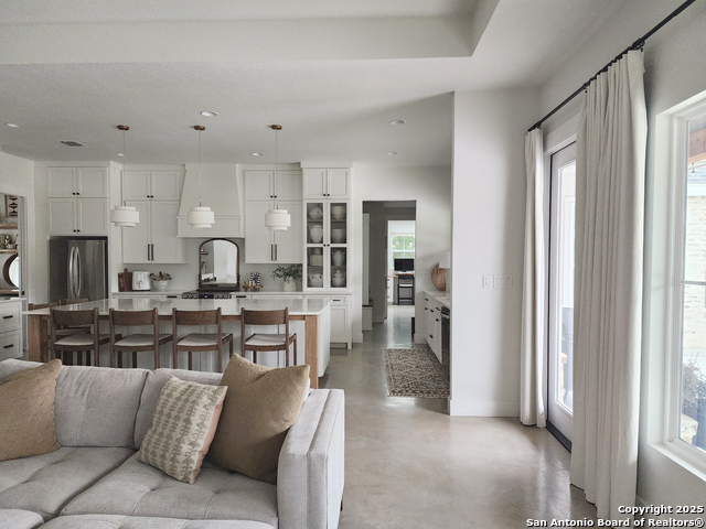 Listing photo id 16 for 620 Windway