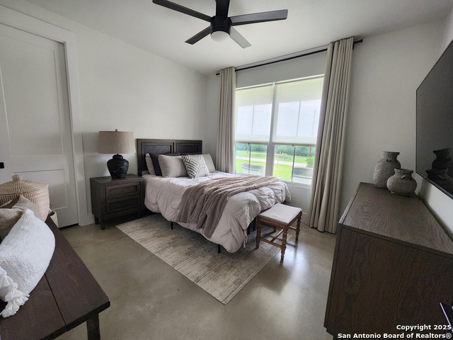 Listing photo id 45 for 620 Windway