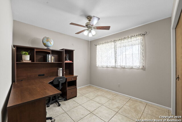 Listing photo id 28 for 9219 George Kyle St