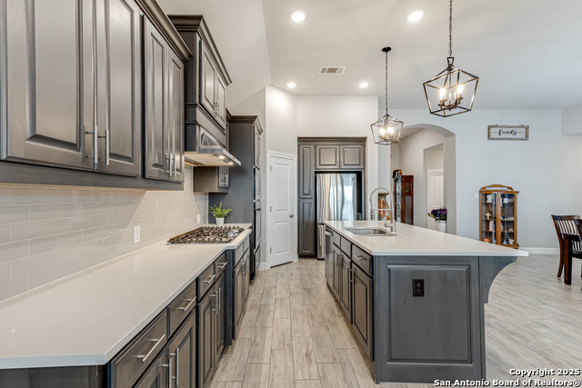 Listing photo id 12 for 9011 Quail Gate