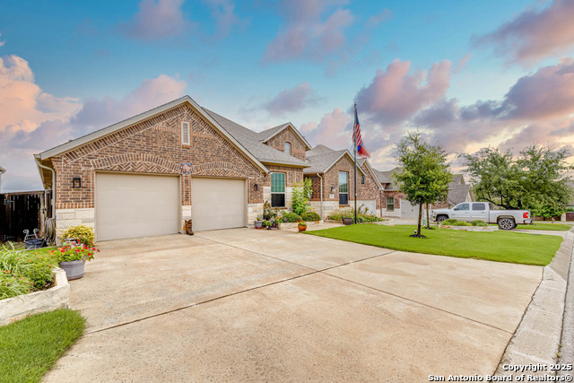 Listing photo id 1 for 9011 Quail Gate
