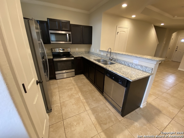 Image 11 of 18 For 6530 Marcel Way  104