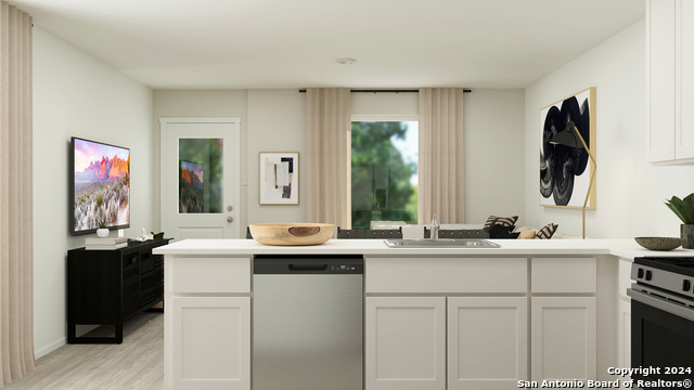 Image 5 of 18 For 11788 Bluebell Ridge