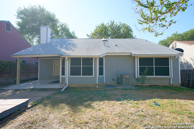 Image 31 of 39 For 713 Meadow Top