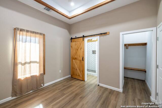 Image 12 of 37 For 304 9th E 