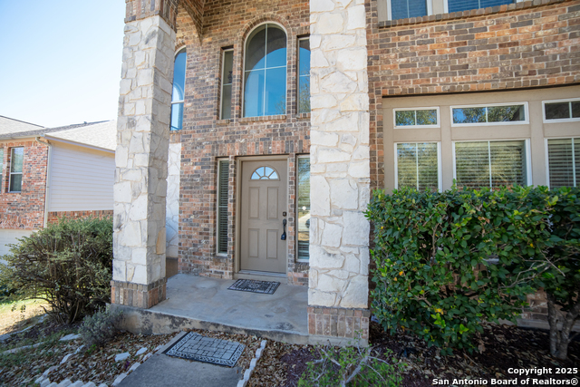 Image 3 of 33 For 7 Roan Heights