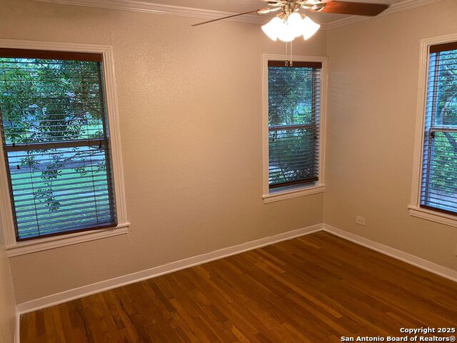 Image 5 of 10 For 209 Wellesley Blvd