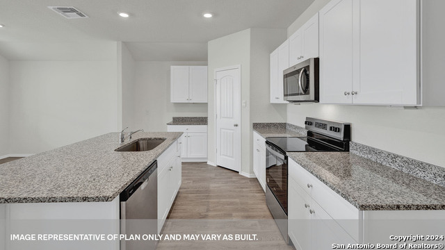 Image 14 of 34 For 319 Honeydew Way