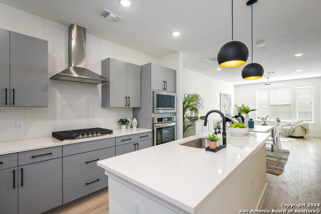 Details for 719 Locust St E 3104, San Antonio, TX 78212