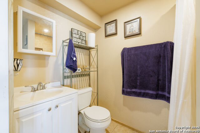 Listing photo id 6 for 797 Ranch Rd 187 S