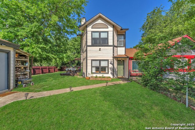 Image 4 of 39 For 11703 Spring Dale