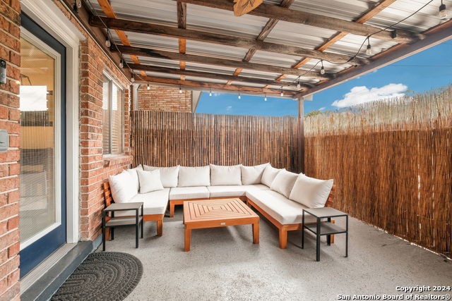 Details for 127 Silver Sands Dr E 127, San Antonio, TX 78216
