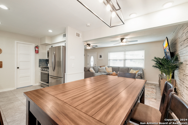 Image 16 of 28 For 127 Silver Sands Dr E 127