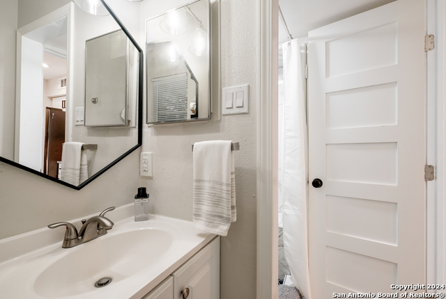 Image 22 of 28 For 127 Silver Sands Dr E 127