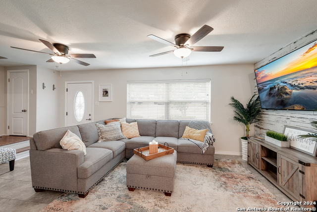 Image 5 of 28 For 127 Silver Sands Dr E 127