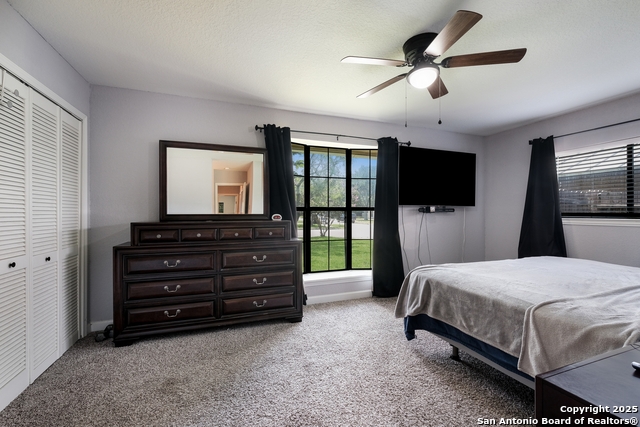 Image 20 of 32 For 11943 Dawnhaven St