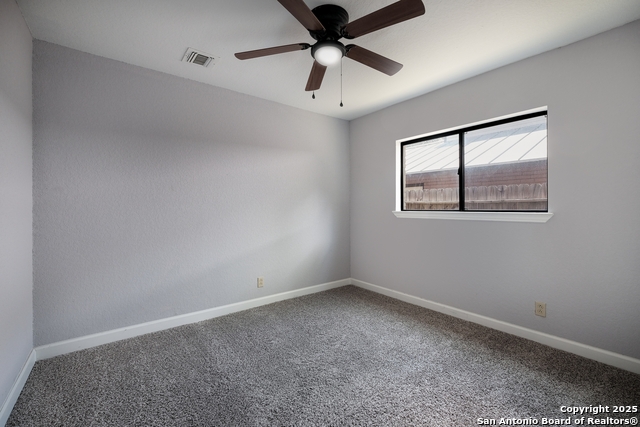 Image 24 of 32 For 11943 Dawnhaven St