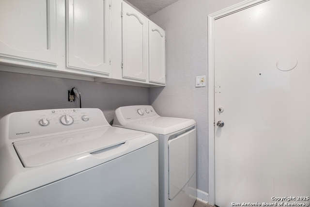 Image 28 of 32 For 11943 Dawnhaven St