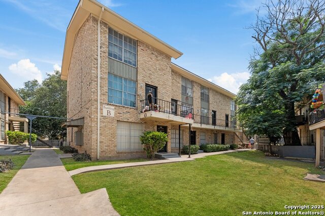 Image 12 of 12 For 6611 Southpoint St  B124