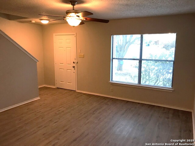 Image 3 of 13 For 9318 Mountain Field Dr