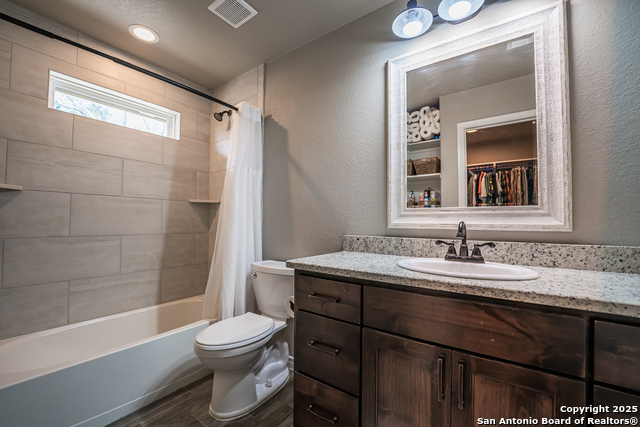 Image 12 of 21 For 1302 Cedar Grove