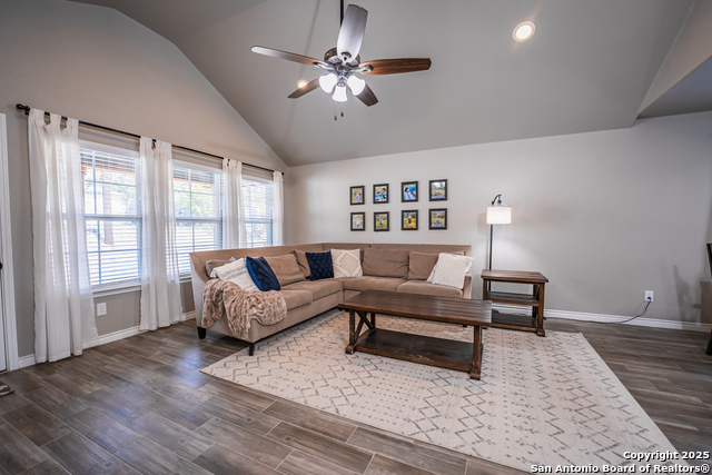 Image 7 of 21 For 1302 Cedar Grove