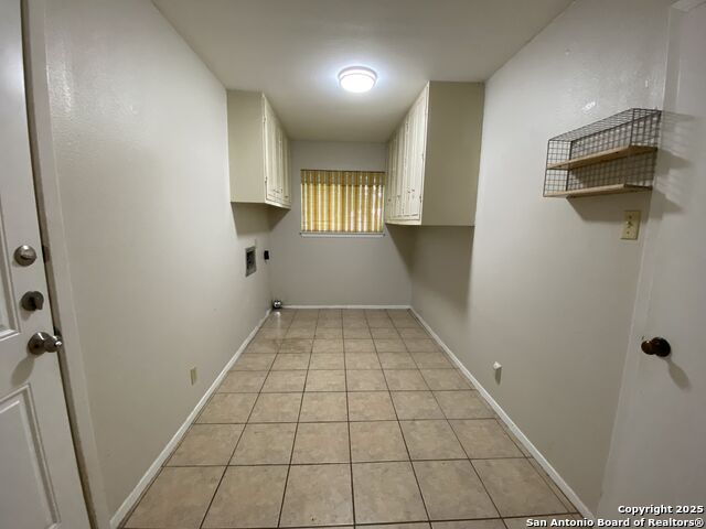 Image 12 of 14 For 4823 Los Reyes St