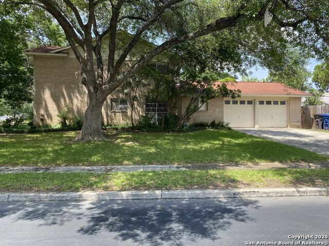 Image 14 of 14 For 4823 Los Reyes St