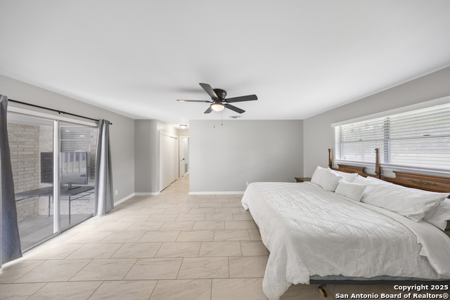 Listing photo id 21 for 538 Candleglo