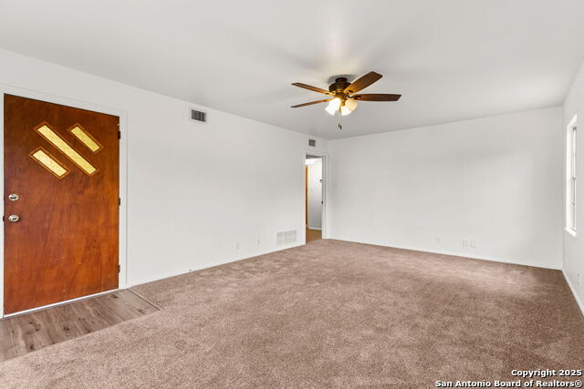 Image 12 of 28 For 571 Houston  