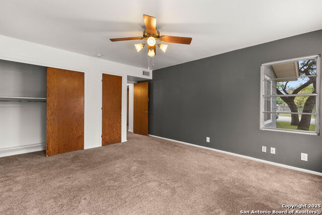 Image 15 of 28 For 571 Houston  