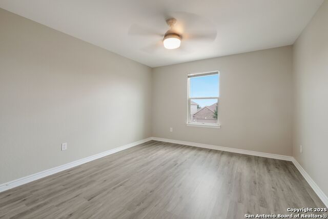 Listing photo id 19 for 9437 Copperway