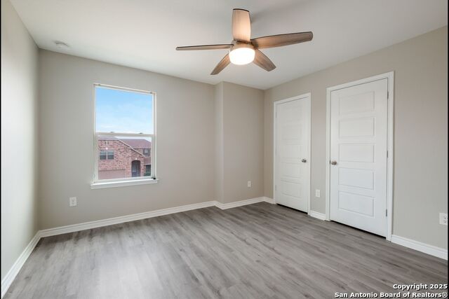 Listing photo id 23 for 9437 Copperway