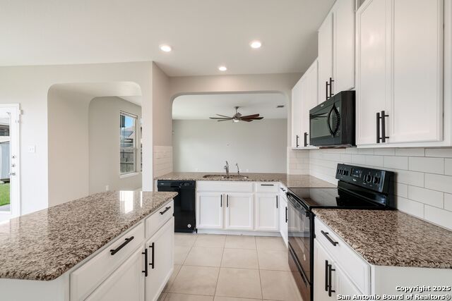 Listing photo id 5 for 9437 Copperway