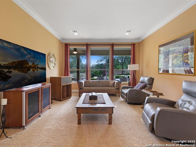 Listing photo id 7 for 1 Caleb Circle