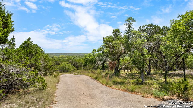 Details for 25500 N Cranes Mill Rd, Canyon Lake, TX 78133