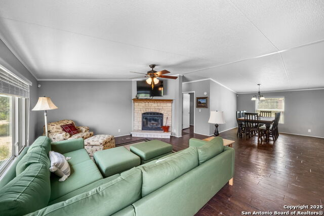 Image 10 of 25 For 25500 N Cranes Mill Rd
