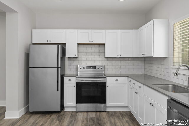 Listing photo id 10 for 129 Odell