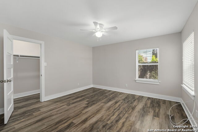 Listing photo id 12 for 129 Odell
