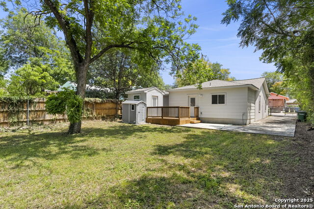Listing photo id 19 for 129 Odell