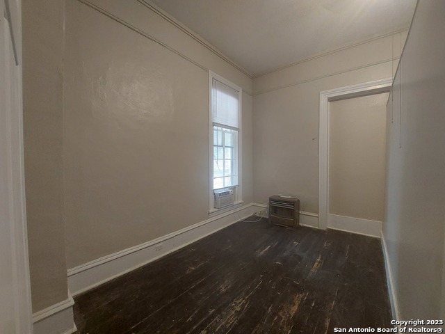 Image 7 of 8 For 822 Carson  1