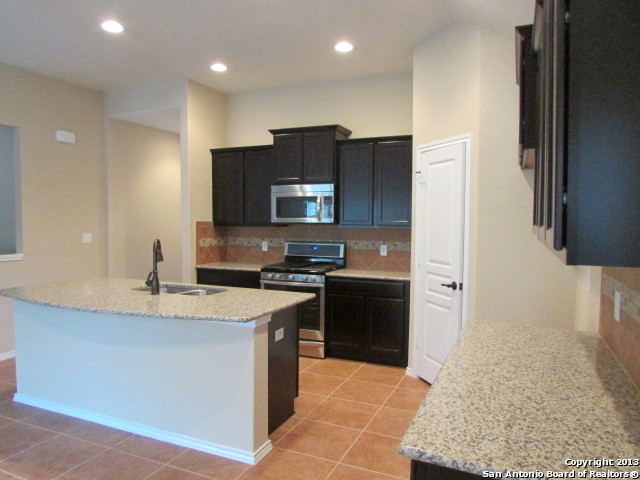 Image 6 of 13 For 7619 Cielo Cove