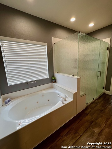 Listing photo id 19 for 5014 Ashton Audrey