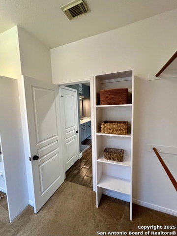 Listing photo id 23 for 5014 Ashton Audrey