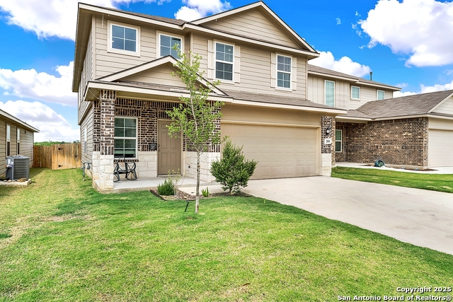 Details for 201 Legendary Trail, Floresville, TX 78114