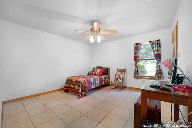 Image 20 of 47 For 14053 Huber  