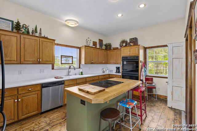 Listing photo id 10 for 125 Northlake
