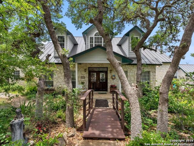 Listing photo id 0 for 125 Northlake