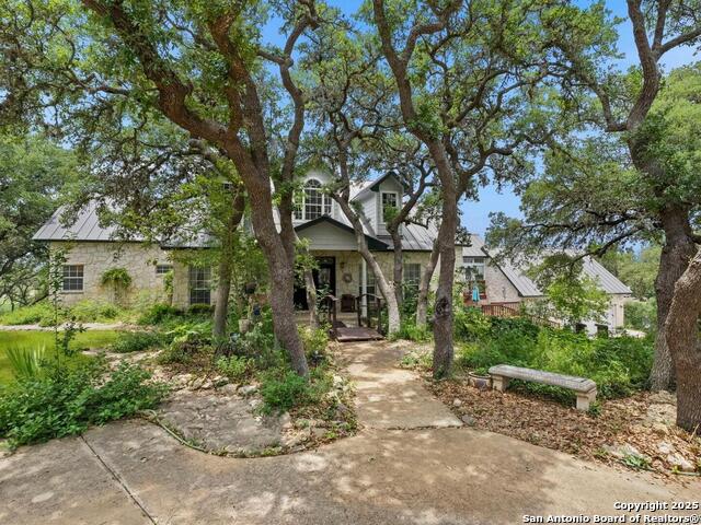 Listing photo id 1 for 125 Northlake
